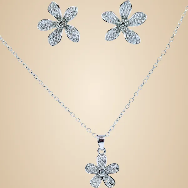 White_Crystals_Jewelry_Set_For_Women