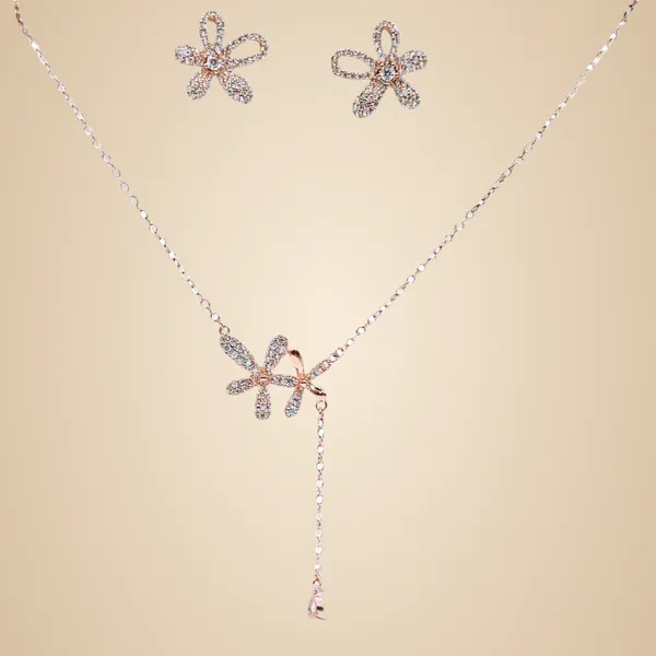 Rose_Gold_Crystals_Jewelry_Set_For_Women