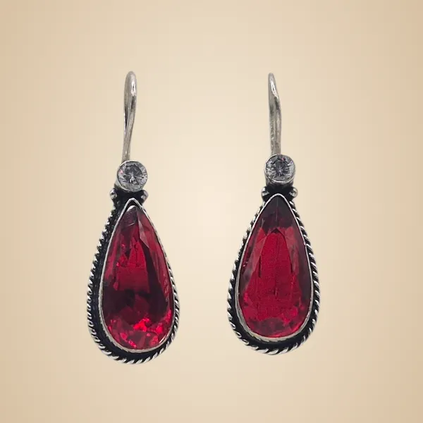 Red_Quartz_&_Brass_Earrings_For_Women