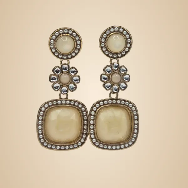 Yellow_Quartz_&_Kundan_Earrings_For_Women