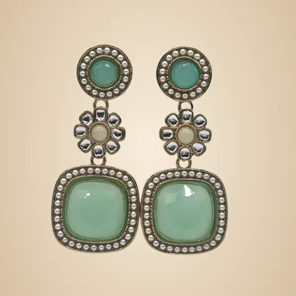 Light_Green_Quartz_&_Kundan_Earrings_For_Women