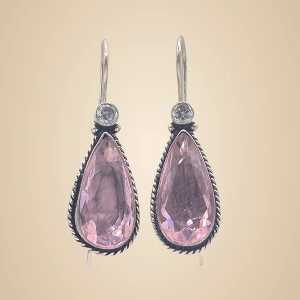 Pink_Quartz_&_Brass_Earrings_For_Women