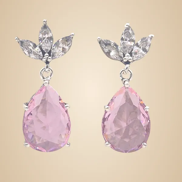 Pink_And_White_Quartz_&_Brass_Earrings_For_Women