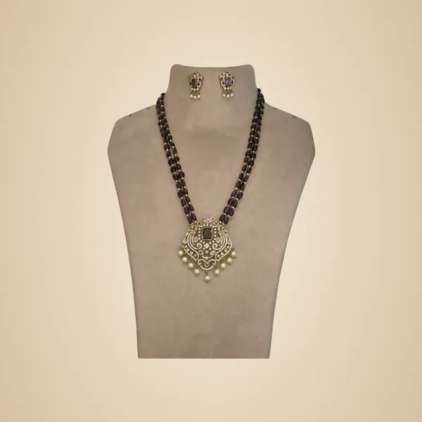 Purple_And_White_Quartz_&_Pearl_Jewelry_Set_For_Women