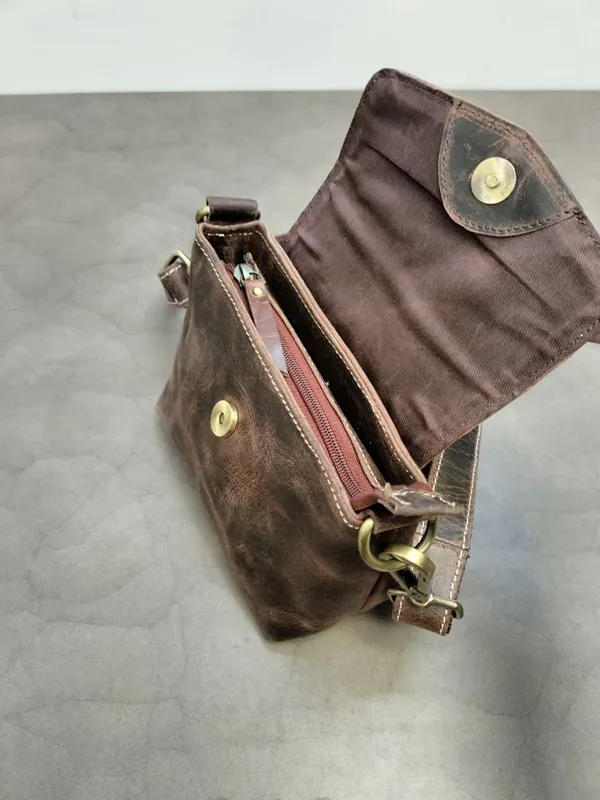 Brown_Genuine_Buffalo_Leather_Premium_Bag_For_Women