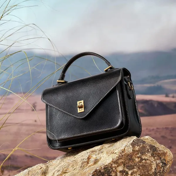 Black_Genuine_Buffalo_Leather_Premium_Bag_For_Women