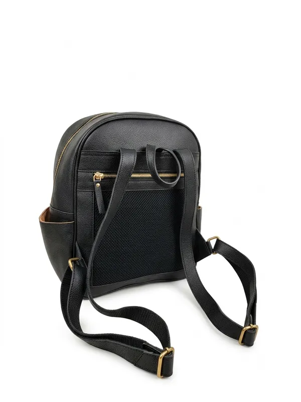 Black_Buffalo_100%_leather_Crossbody_Bag_-_Messenger_Satchel,_Unisex,_Office_&_Travel