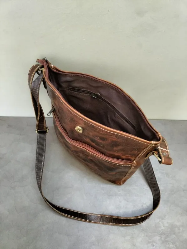 Brown_Genuine_Buffalo_Leather_Premium_Bag_For_Women