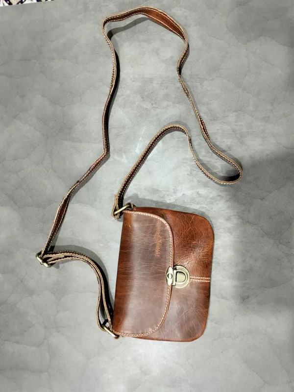Brown_Vintage_Buffalo_Leather_Sling_Bag_-_Sling_Purse_for_Women,_Office_&_Everyday