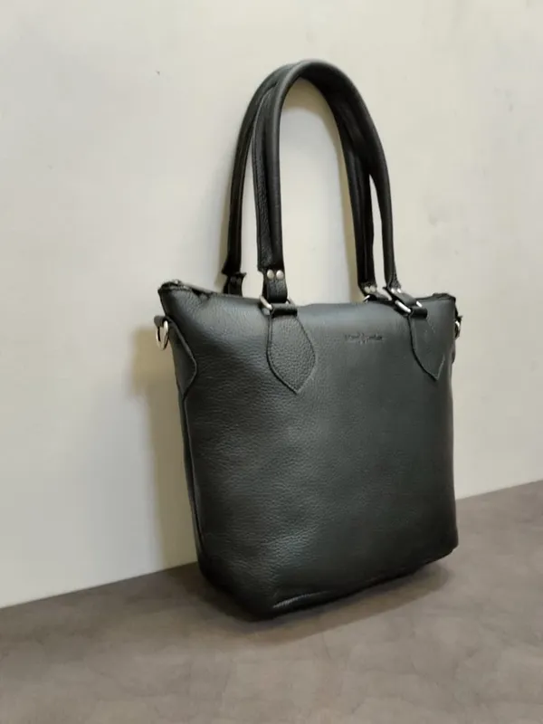 Black_Buffalo_Leather_Tote_Bag_-_Structured_Work_Tote_for_Women,_Office_&_Travel