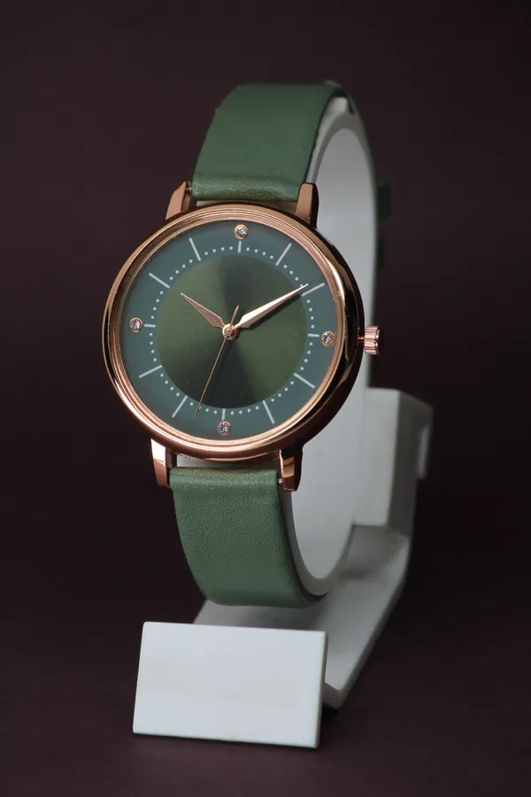 Green_Genuine_Leather_Quartz_Analog_Watch_For_Girls