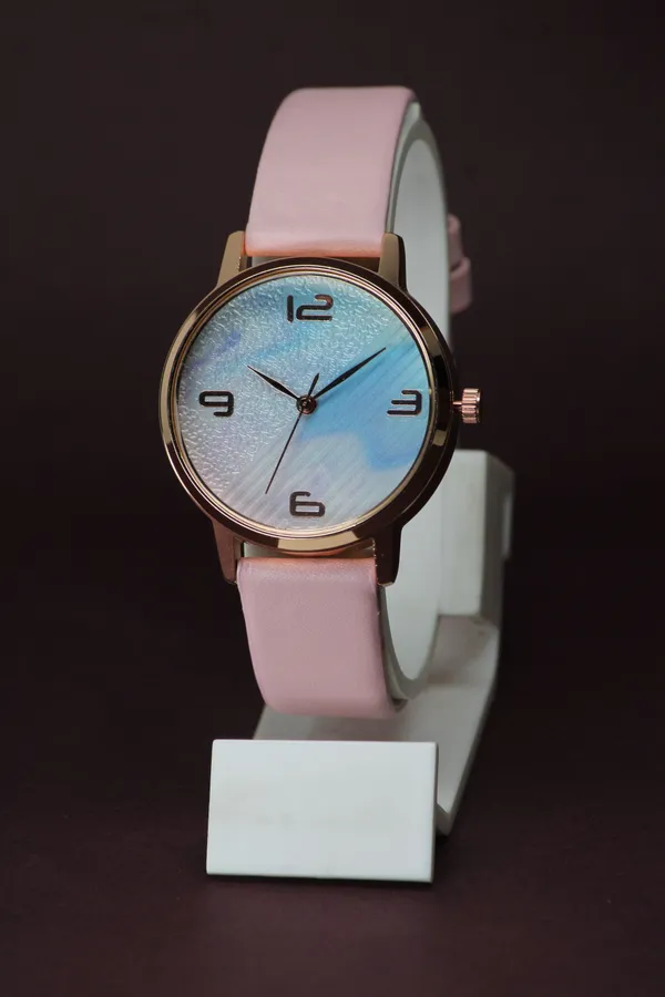 Pink_Genuine_Leather_Quartz_Analog_Watch_For_Boys