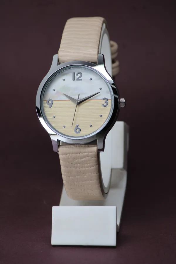 Peach_Genuine_Leather_Quartz_Analog_Watch_For_Girls