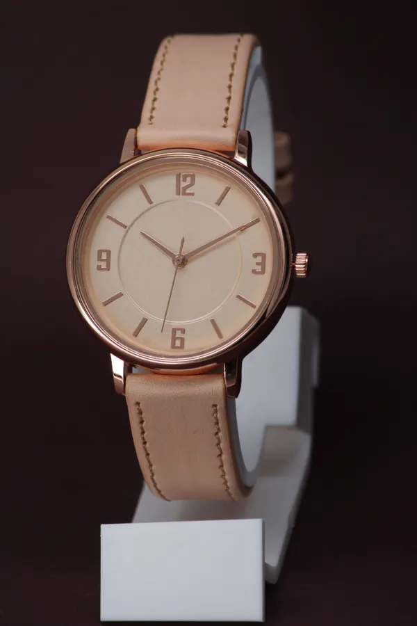 Peach_Genuine_Leather_Quartz_Analog_Watch_For_Girls