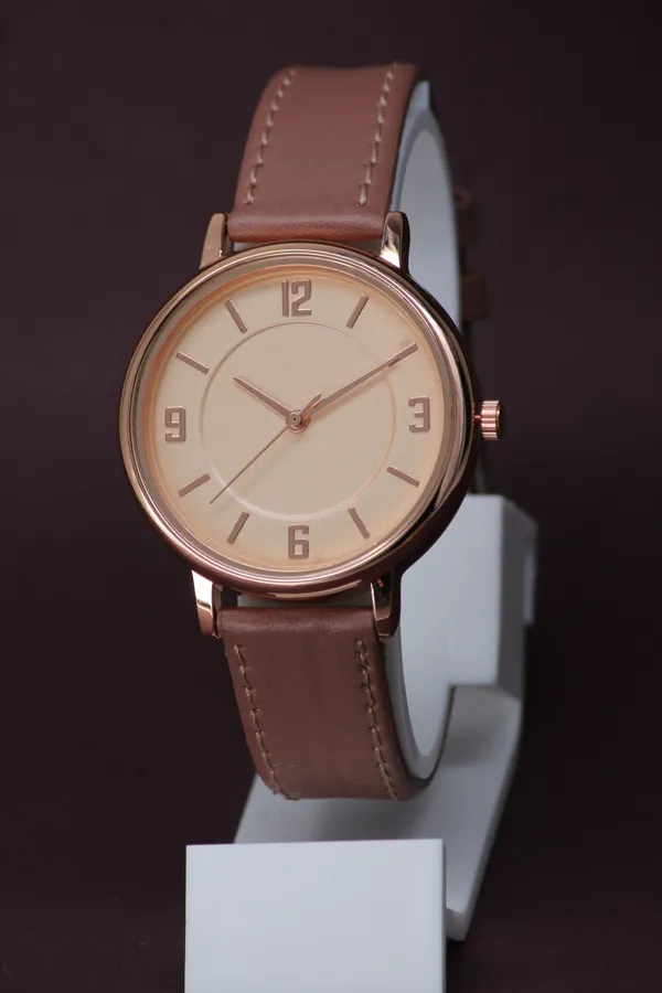 Pink_Genuine_Leather_Quartz_Analog_Watch_For_Girls