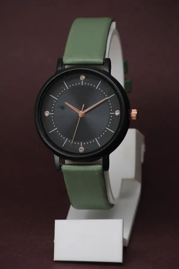 Black_Genuine_Leather_Quartz_Analog_Watch_For_Girls