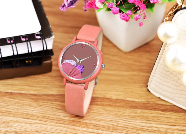 Peach_Genuine_Leather_Quartz_Analog_Watch_For_Girls