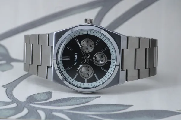 Silver_Stainless_Steel_Quartz_Analog_Watch_For_Men