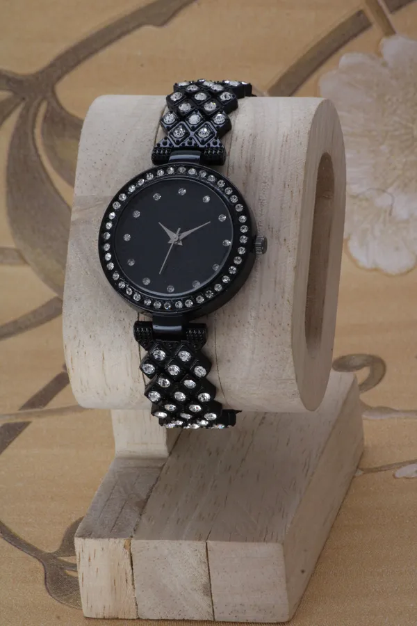 Black_Metal_Quartz_Analog_Watch_For_Girls