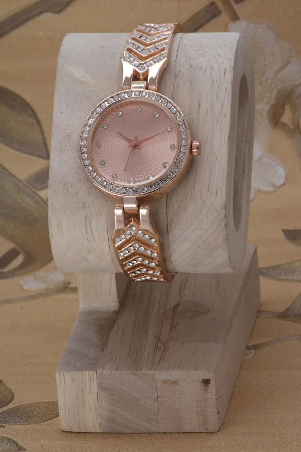 Rose_Gold_Metal_Quartz_Analog_Watch_For_Girls