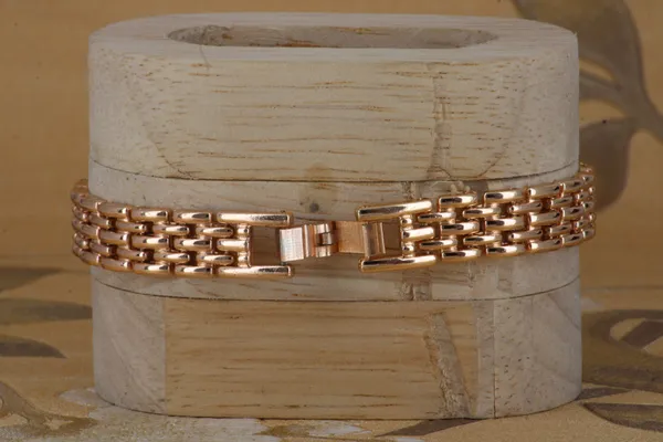 Rose_Gold_Metal_Quartz_Analog_Watch_For_Girls