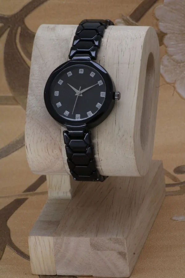 Black_Metal_Quartz_Analog_Watch_For_Girls