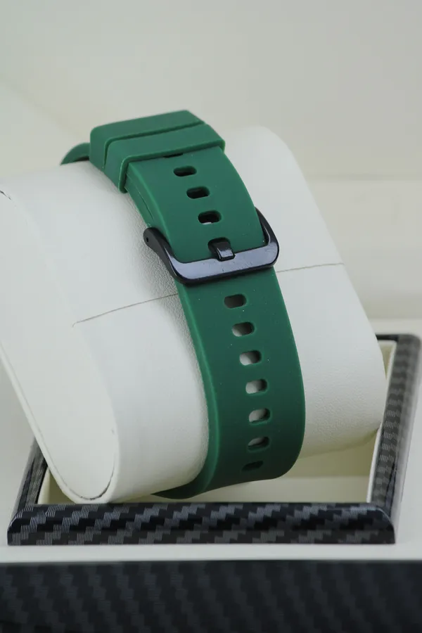 Green_Silicone_Quartz_Analog_Watch_For_Boys