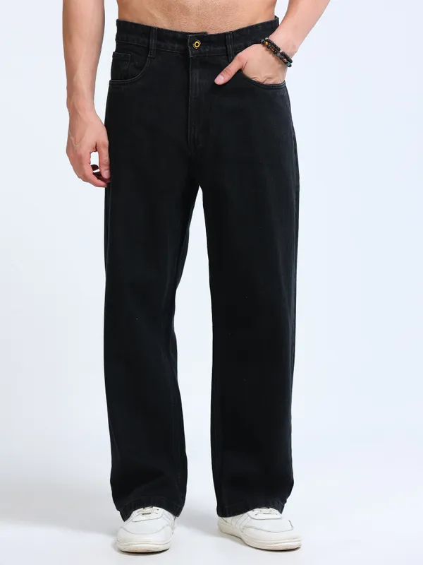 Black_Denim_relaxed_Baggy_loose_fit_Jeans_for_Men