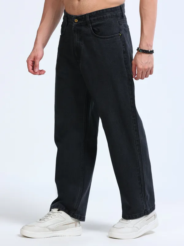 Black_Denim_Relaxed_Baggy_Loose_Fit_Jeans_for_Men