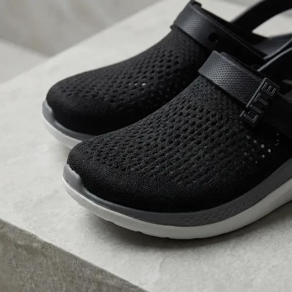 Black_Literide_Clogs_For_Men