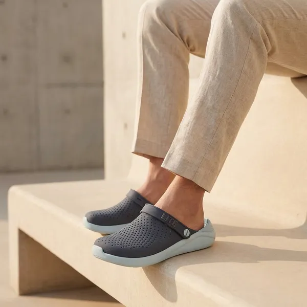Blue_Literide_Clogs_For_Men
