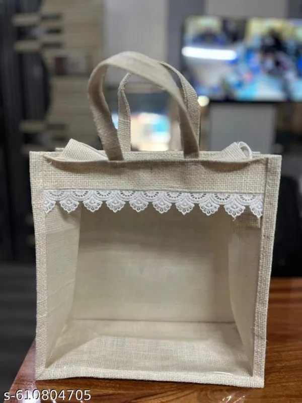 Beige_Natural_Jute_Eco_Friendly_Reusable_Gift_Bag_With_White_Lace_For_Weddings_Parties_Return_Gifts