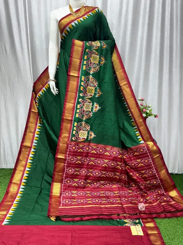 Pochampally_Signature_Dola_Silk_Saree_|_With_Blouse_Piece