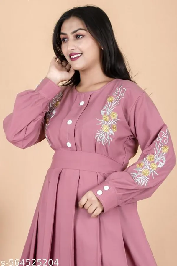Peach_Modern_Pleated_Abaya_With_Gold_Floral_Embroidery_Dupatta_Nosepiece_And_Belt_Free_For_Women