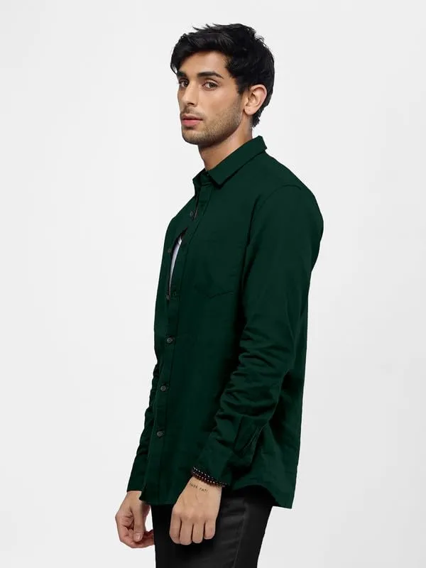 Green_Cotton_Blend_Regular_Fit_Classic_Long_Sleeve_Collared_Neck_Shirt_For_Men