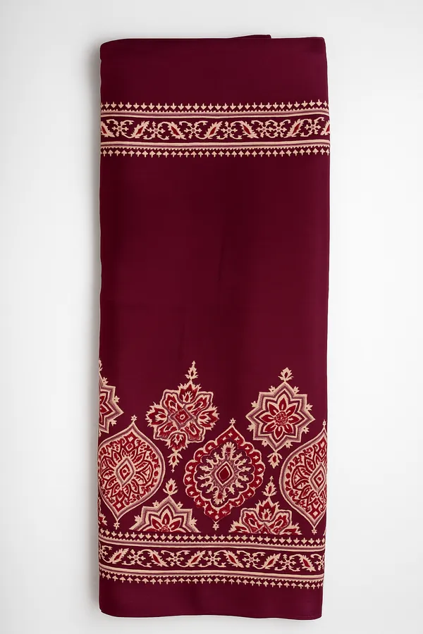 Purple_Silk_Saree_For_Women_With_Matching_Blouse_Piece