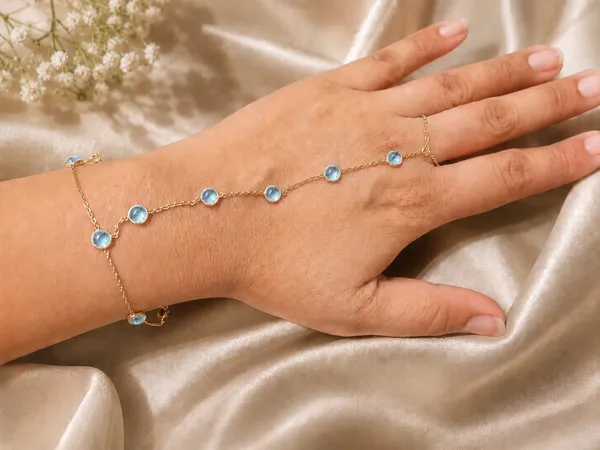 925_Silver_Jewellery_Opal_Handchain