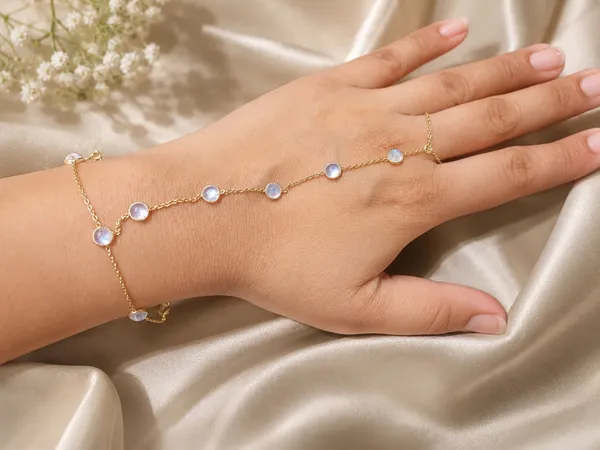 925_Silver_Jewellery_Moonstone_handchain