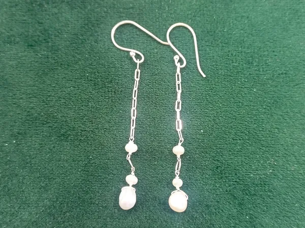 925_Silver_JewelleryPearl_Dangling_Earings