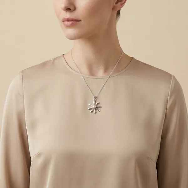 925_Silver_Jewellery_Silver_Flower_Pearl_Center_Pendant_Necklace_For_Women