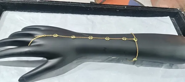 925_Silver_Jewellery_Peridot_Handchain