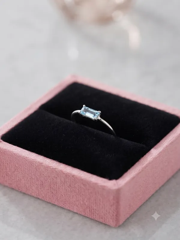 925_Silver_Jewellery_Eleganat_Blue_topaz_Ring
