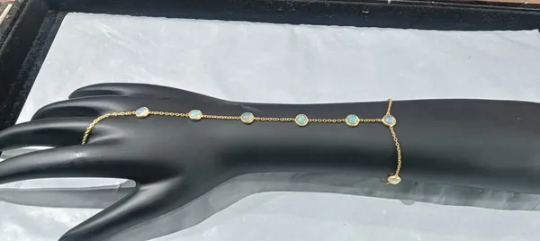 925_Silver_Jewellery_Opal_Handchain