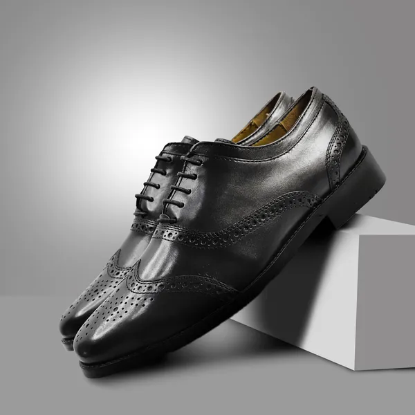 Cemented_Blake_Stitched_Black_Leather_Formal_Shoes_For_Men