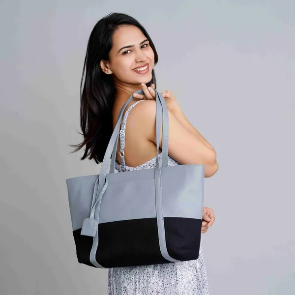 Light_Blue_Light_Weight_Faux_Leather_Tote_Bag_For_Women