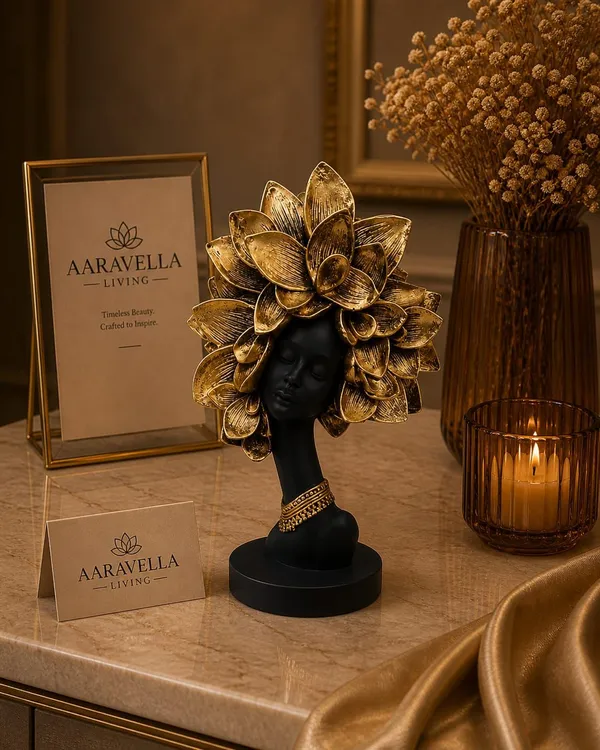 Golden_Empress_Decorative_Showpiece