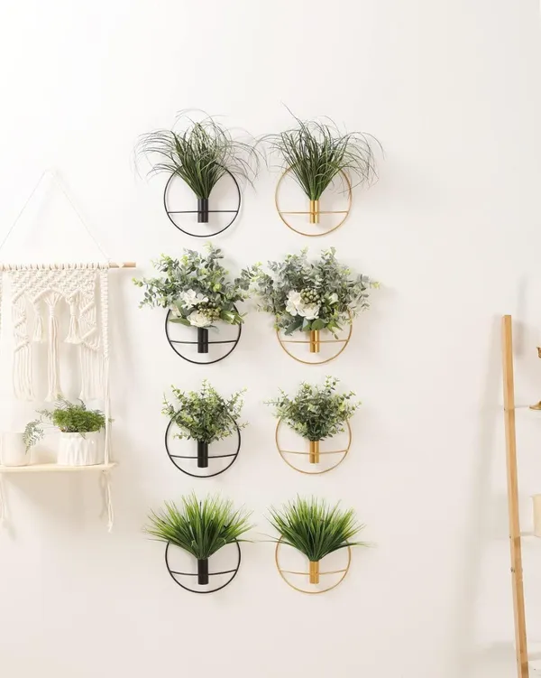 Gold_&_Black_Wall_Mounted_Circular_Metal_Planter_Holder_With_Tube_Vase