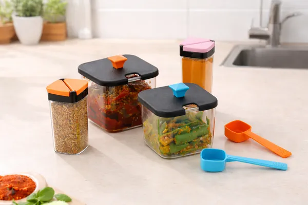 Black_Multipurpose_Airtight_Food_Storage_Container_Set_With_Measuring_Spoons