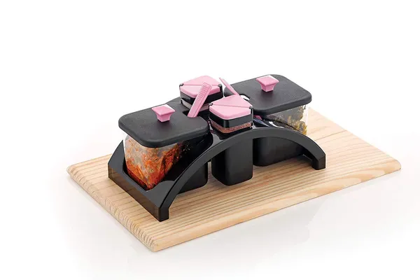 Black_Multifunction_Manual_Vegetable_Chopper_And_Dicer_With_Interchangeable_Blades