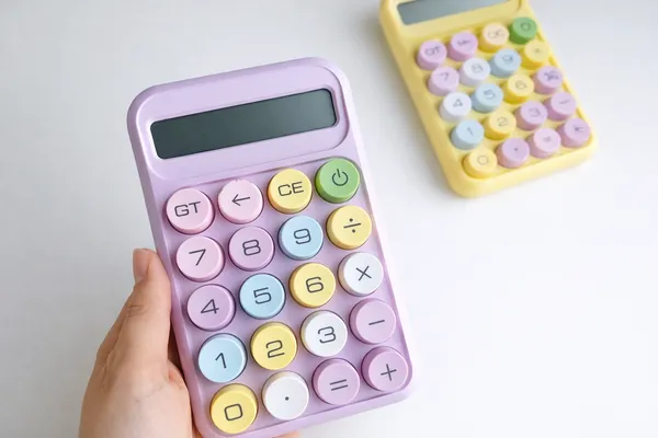 Blue_Cute_Pastel_Macaron_Button_Calculator_Portable_Mini_Desktop_Calculator